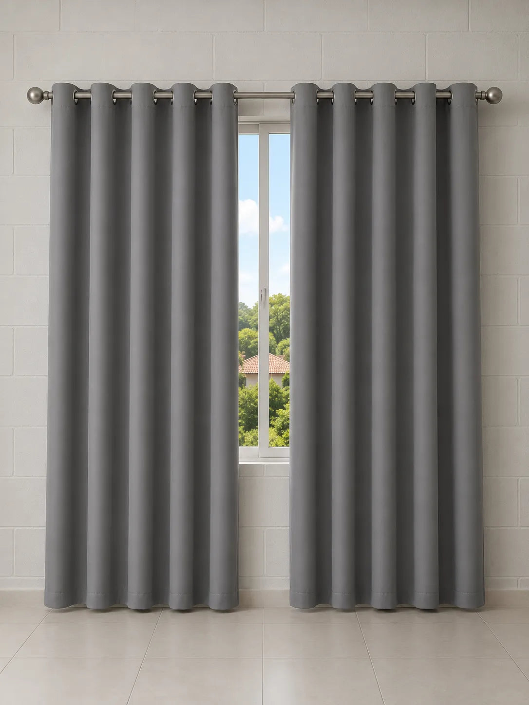 Cortina Blackout Eclipse Simple cinza em ambiente com luz natural